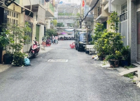 Bán nhà 5 tầng Lê Văn Sỹ, Quận 3 – Hẻm ô tô tránh 6m, 5 phòng ngủ, giá 12,8 tỷ