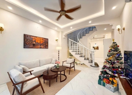 Bán nhà phố 3 tầng khu biệt thự đường Kỳ Đồng, Quận 3