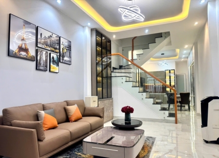 Bán nhà đẹp hẻm Lê Hồng Phong, trung tâm Quận 10 55m2 – 4 tầng, 5PN, sổ hồng riêng